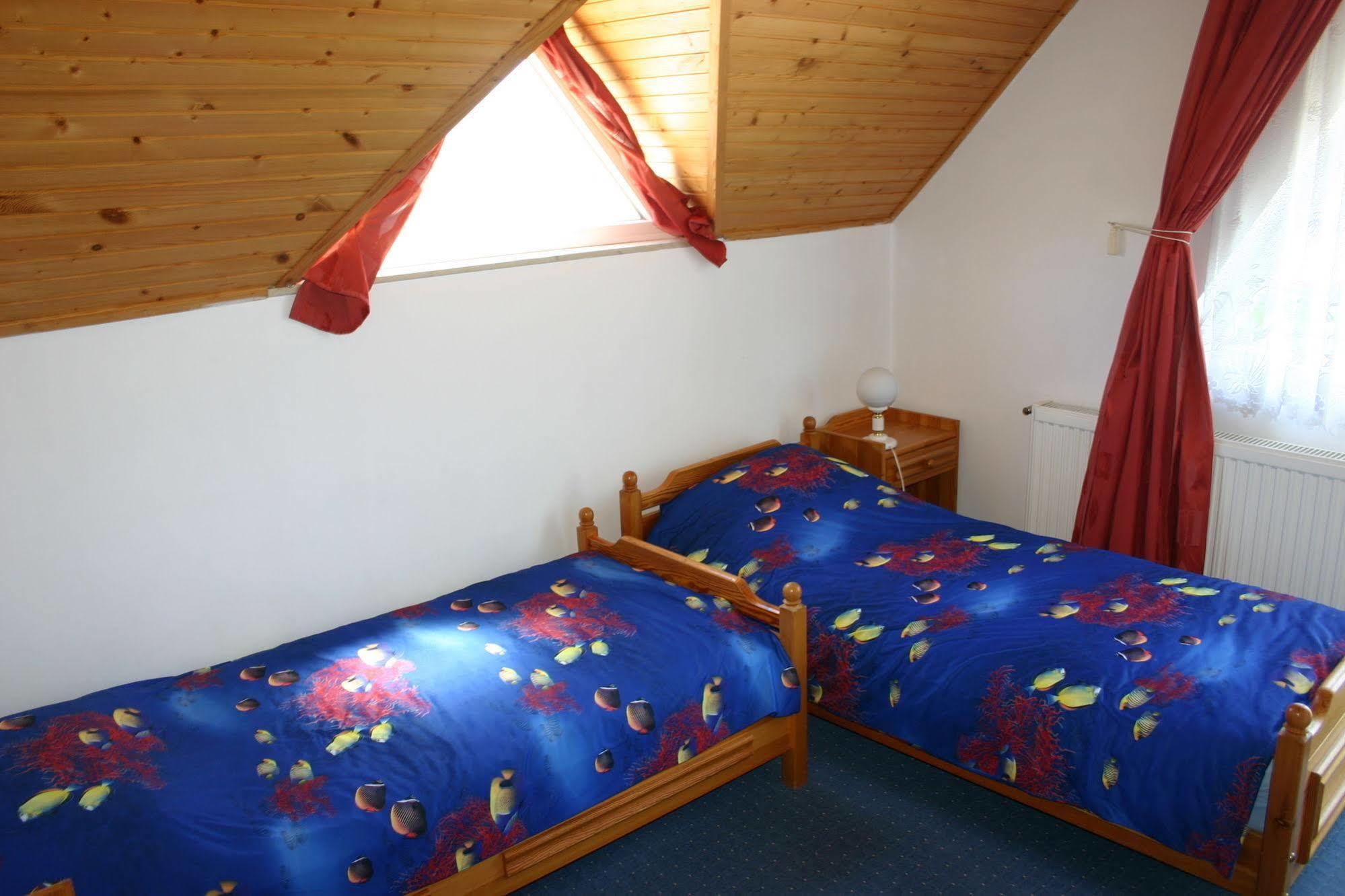 Lorelei Pension Adults Only Gyenesdiás Exterior foto